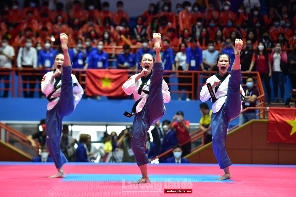 Taekwondo Việt Nam xuất sắc giành 4 Huy chương Vàng trong ngày đầu ra quân