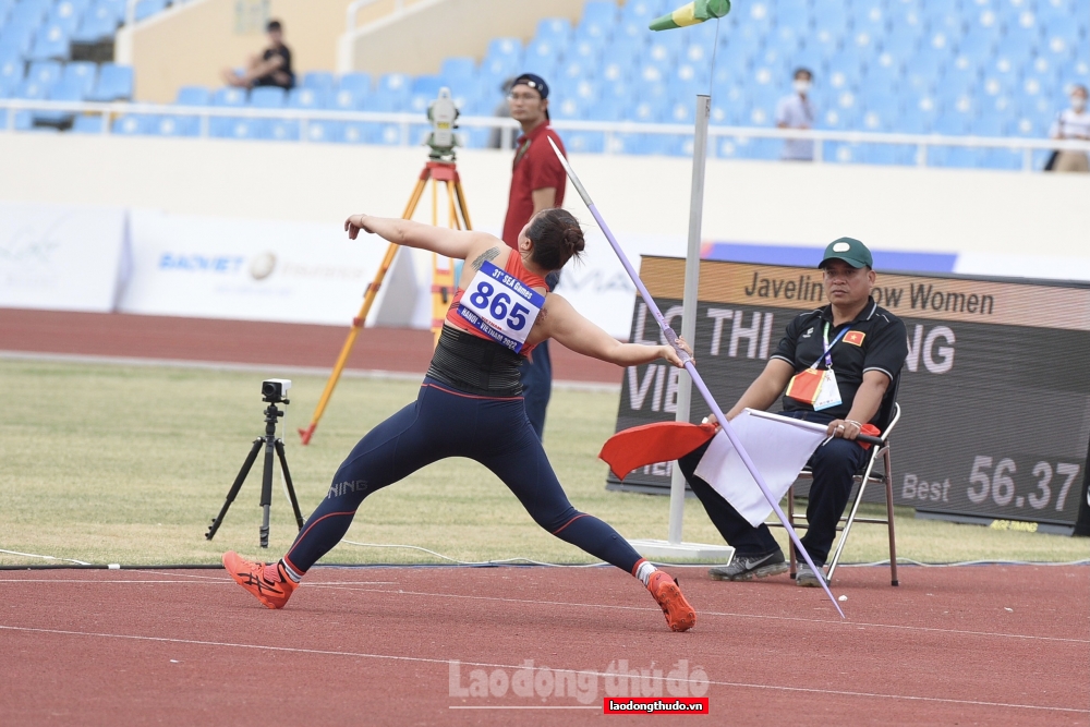 Lò Thị Hoàng phá kỷ lục SEA Games 31 nội dung ném lao nữ