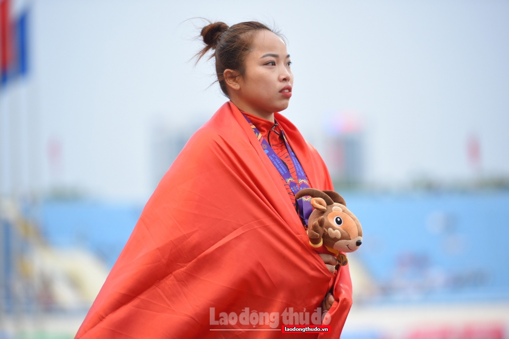 Lò Thị Hoàng phá kỷ lục SEA Games 31 nội dung ném lao nữ