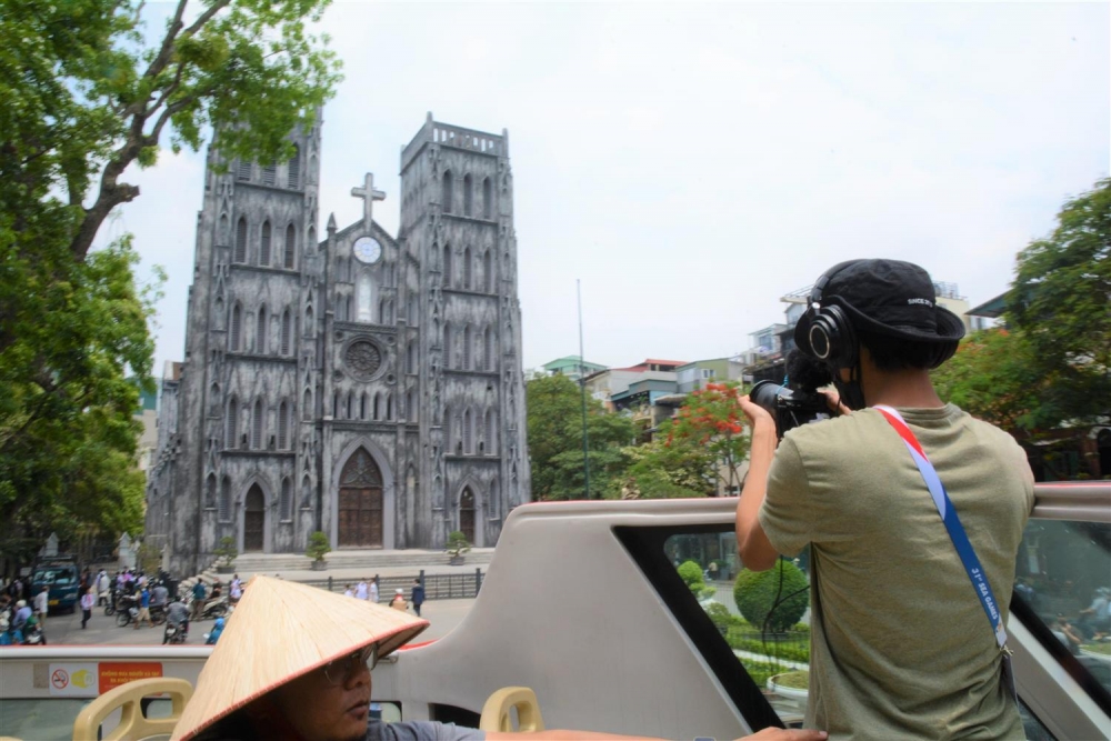 “Hanoi City Tour” đem lại nhiều trải nghiệm thú vị cho đoàn thể thao các nước tham dự SEA Games 31