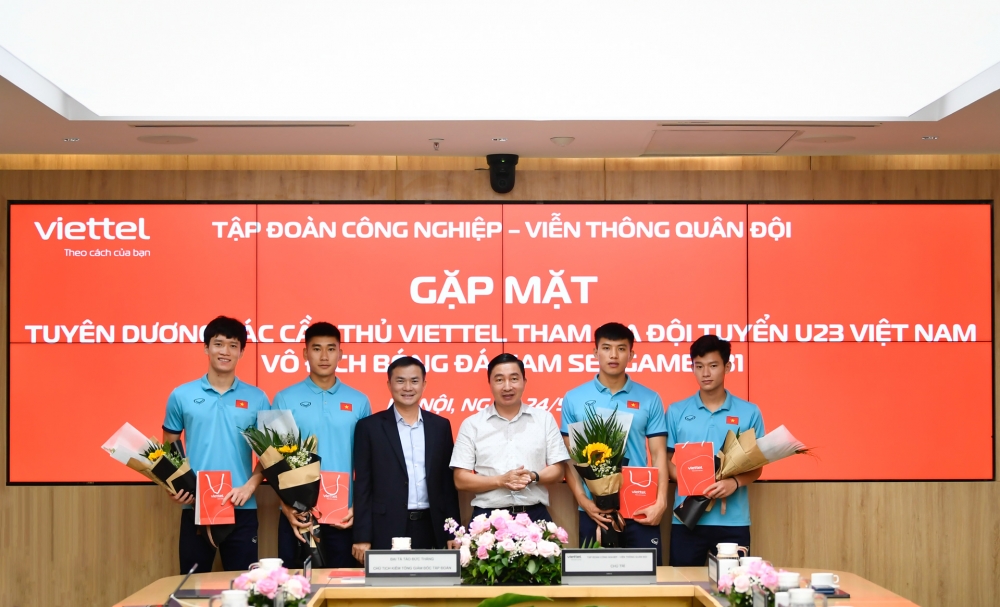 Viettel tuyên dương bốn cầu thủ tham gia môn Bóng đá nam tại SEA Games 31