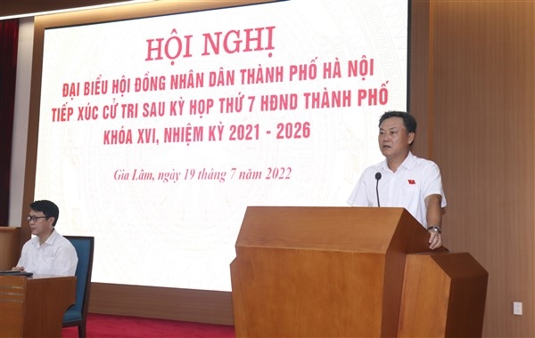 Đại biểu Hội đồng nhân dân thành phố Hà Nội tiếp xúc cử tri tại huyện Gia Lâm