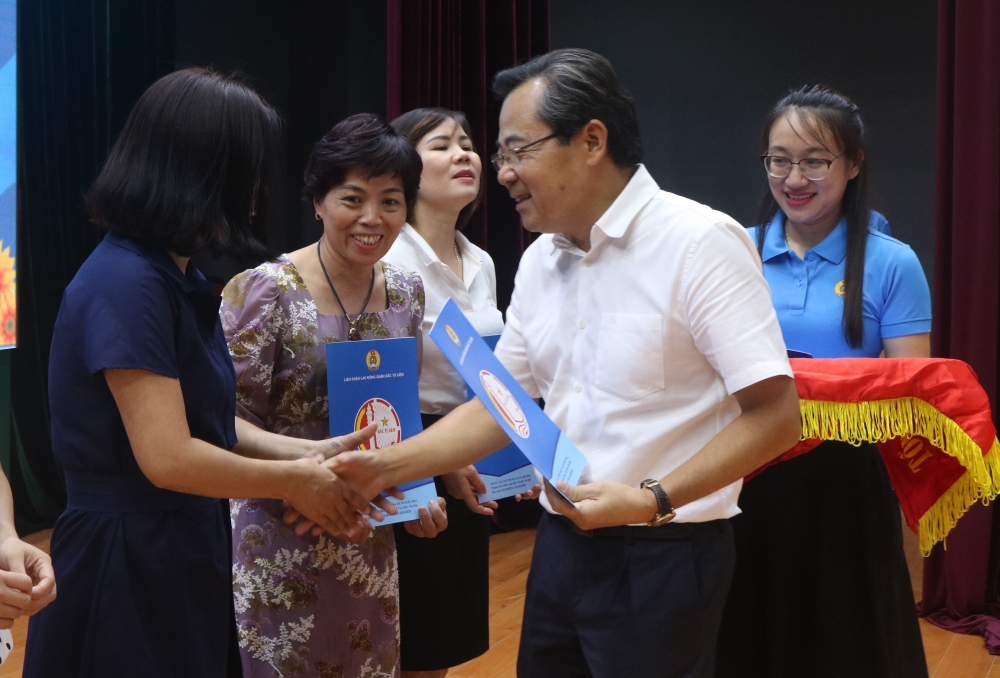 Công đoàn khối trường học quận Bắc Từ Liêm:  Góp phần làm giàu thành tích trong công tác dạy và học