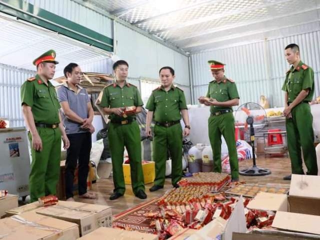 Hà Tĩnh: Phát hiện hàng nghìn bánh Trung Thu chưa kiểm nghiệm chất lượng an toàn thực phẩm