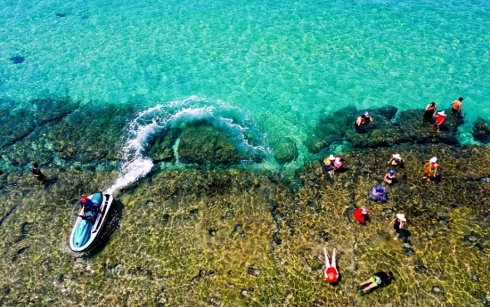 Thu hút hơn 3,5 triệu lượt khách trong 9 tháng đầu năm, du lịch Bình Định vào top đầu cả nước