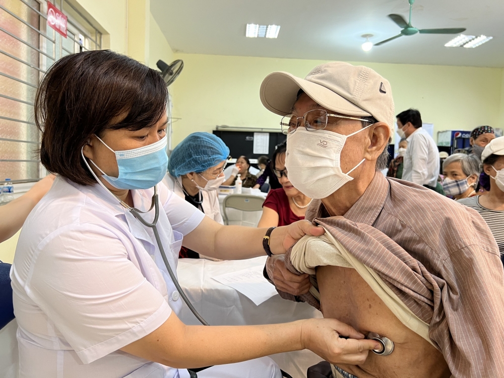 Thu hút bệnh nhân tại y tế cơ sở, giảm tải tuyến trên