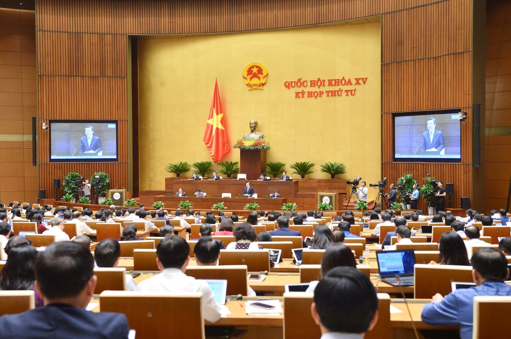 Bộ trưởng Nguyễn Văn Thắng trả lời chất vấn về bài toán vật liệu cát nền đường