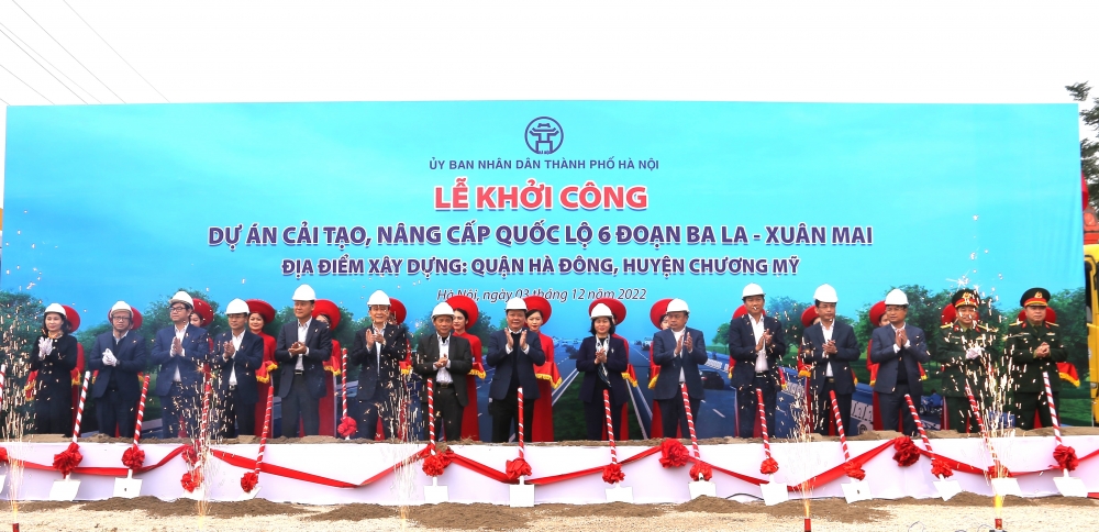 Khởi công dự án mở rộng Quốc lộ 6, đoạn Ba La- Xuân Mai