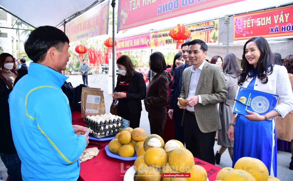 Huyện Thanh Oai: Ấm áp “Tết sum vầy - Xuân gắn kết”