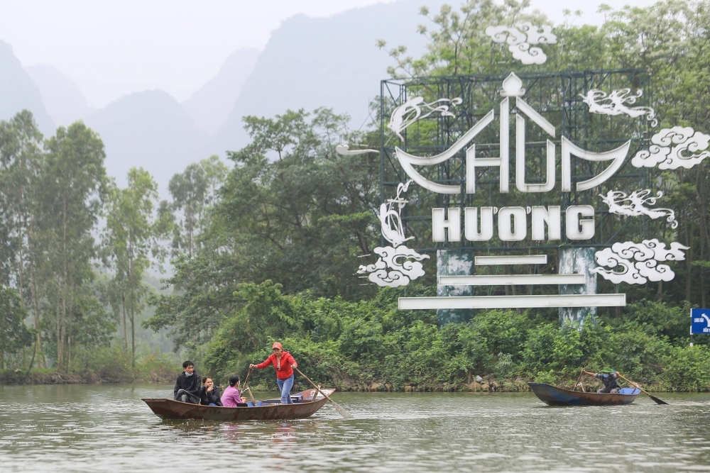 Tuyệt đối không để biến tướng tín ngưỡng tại lễ hội thành dịch vụ mang tính trục lợi