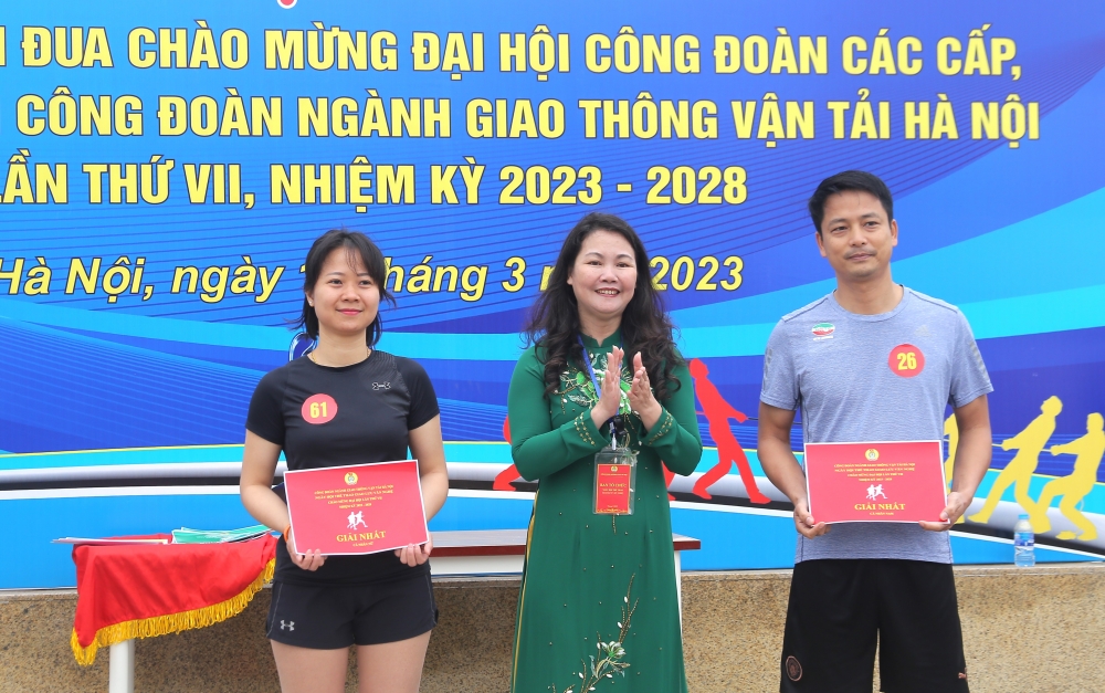 Gần 200 đoàn viên ngành GTVT Hà Nội tham gia “Ngày hội thể thao - Giao lưu văn nghệ” năm 2023