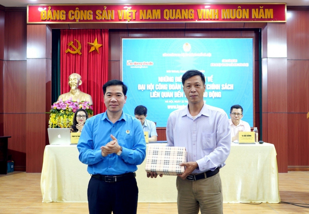 TRỰC TUYẾN HÌNH ẢNH: Những điều cần biết về Đại hội Công đoàn và chế độ, chính sách liên quan đến người game bài uy tín
