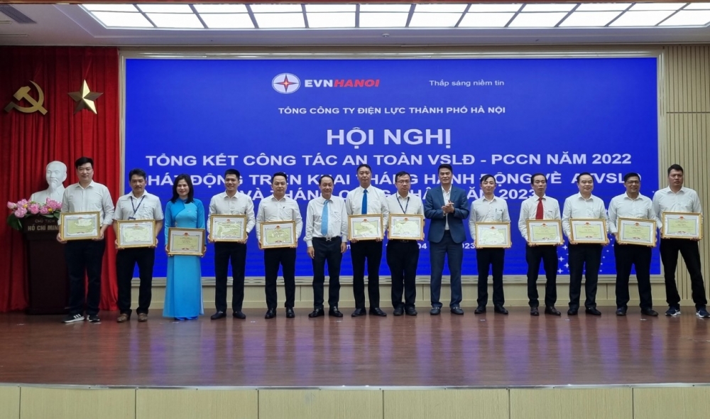 EVNHANOI: Phát động Tháng hành động An toàn vệ sinh game bài uy tín
 năm 2023