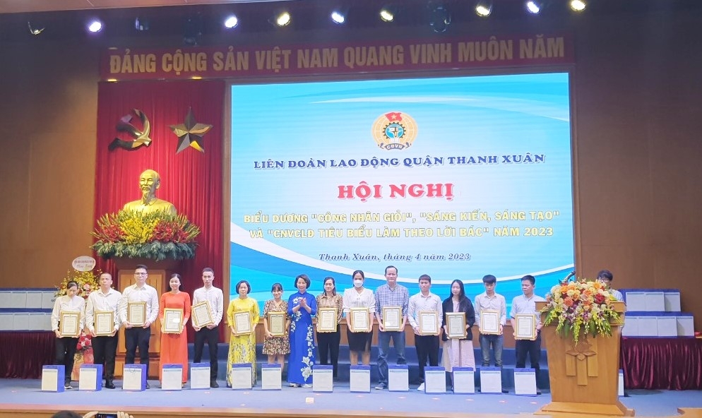 Quận Thanh Xuân: Biểu dương Công nhân giỏi, Sáng kiến, sáng tạo