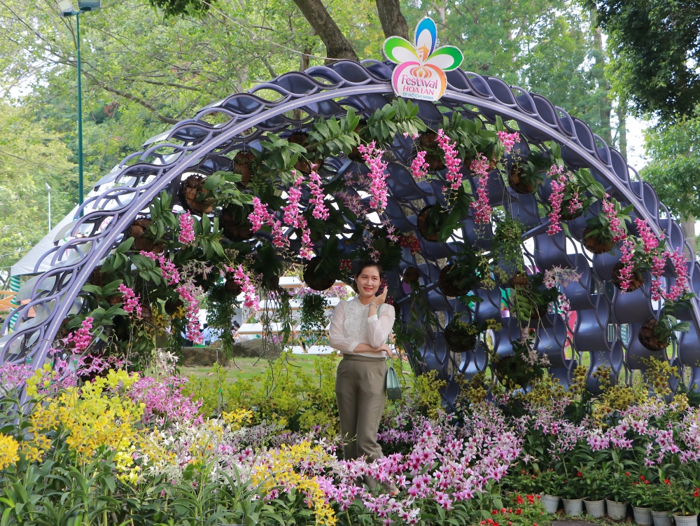 Hàng ngàn lượt khách đến tham quan Festival hoa lan TP.HCM