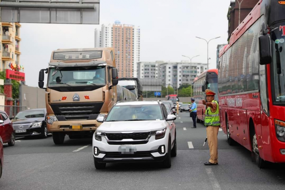 4 ngày nghỉ lễ, toàn quốc xảy ra 127 vụ tai nạn giao thông, 76 người chết