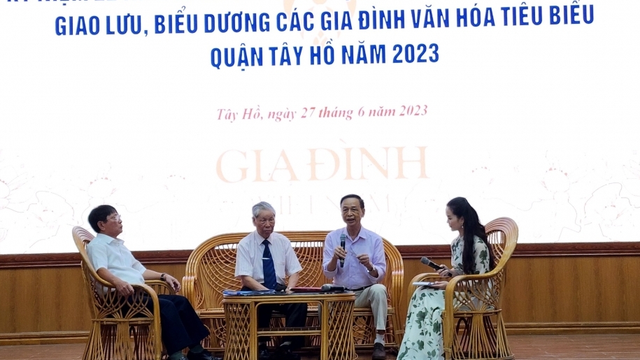 Quận Tây Hồ: Biểu dương 64 gia đình văn hóa tiêu biểu năm 2023