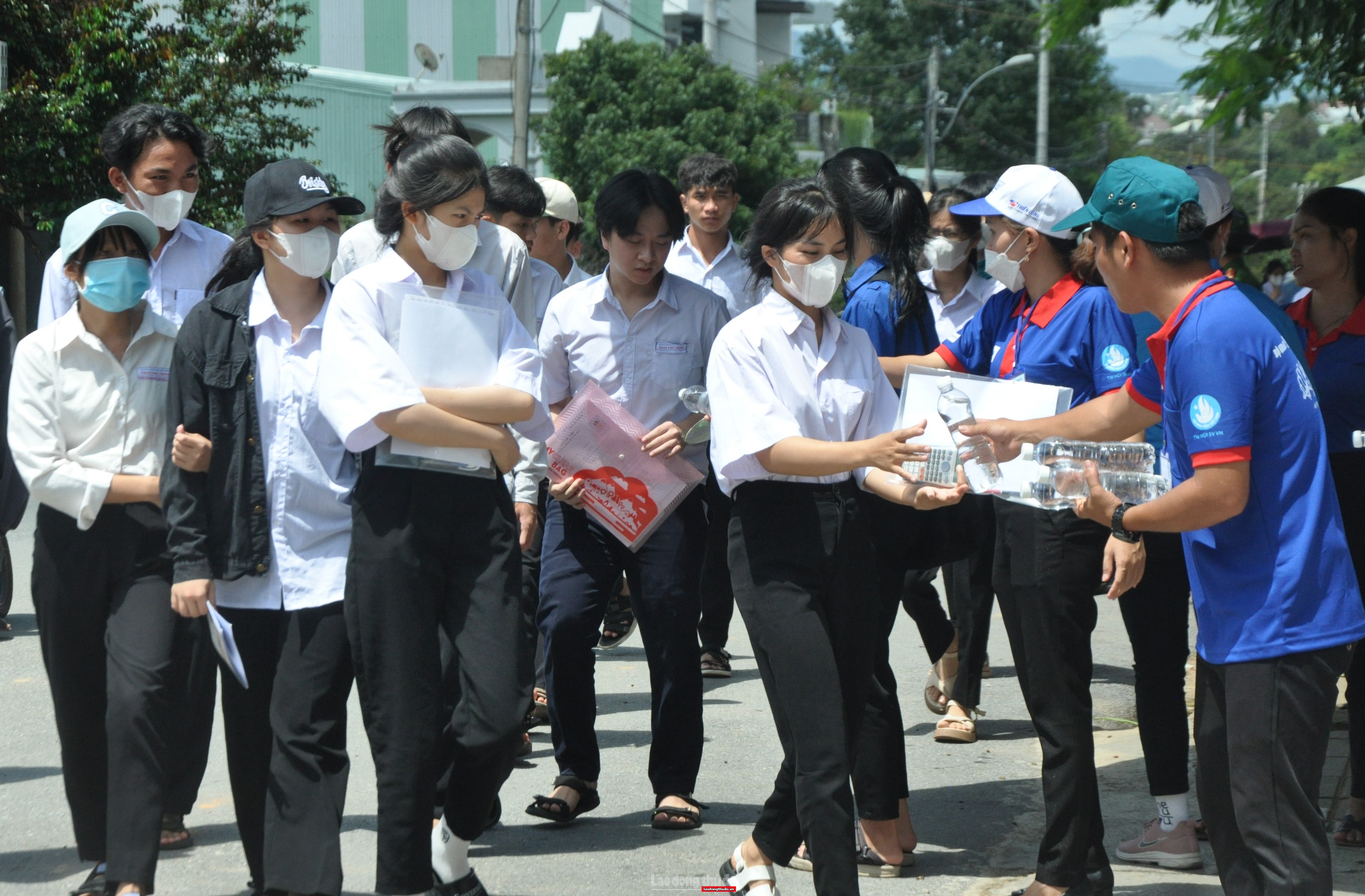 Kon Tum: Tất cả các điểm thi diễn ra an toàn trong ngày đầu kỳ thi tốt nghiệp THPT