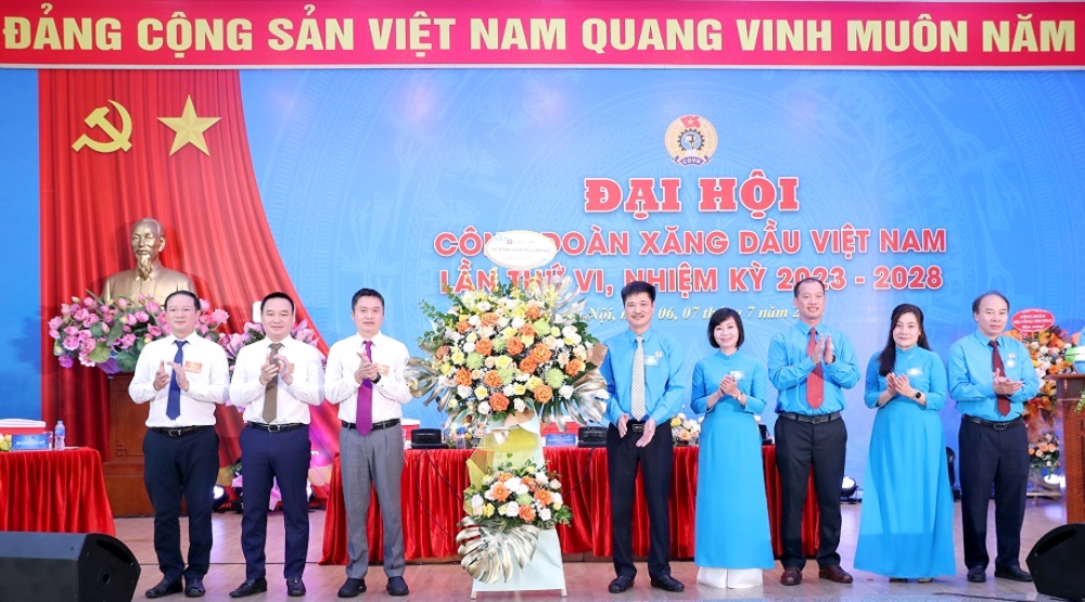 Công đoàn Xăng dầu Việt Nam: Đoàn kết, đổi mới để đạt những kết quả mới