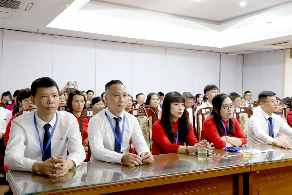 TRỰC TUYẾN: Xây dựng Công đoàn Tổng Công ty Đầu tư phát triển hạ tầng đô thị ngày càng lớn mạnh