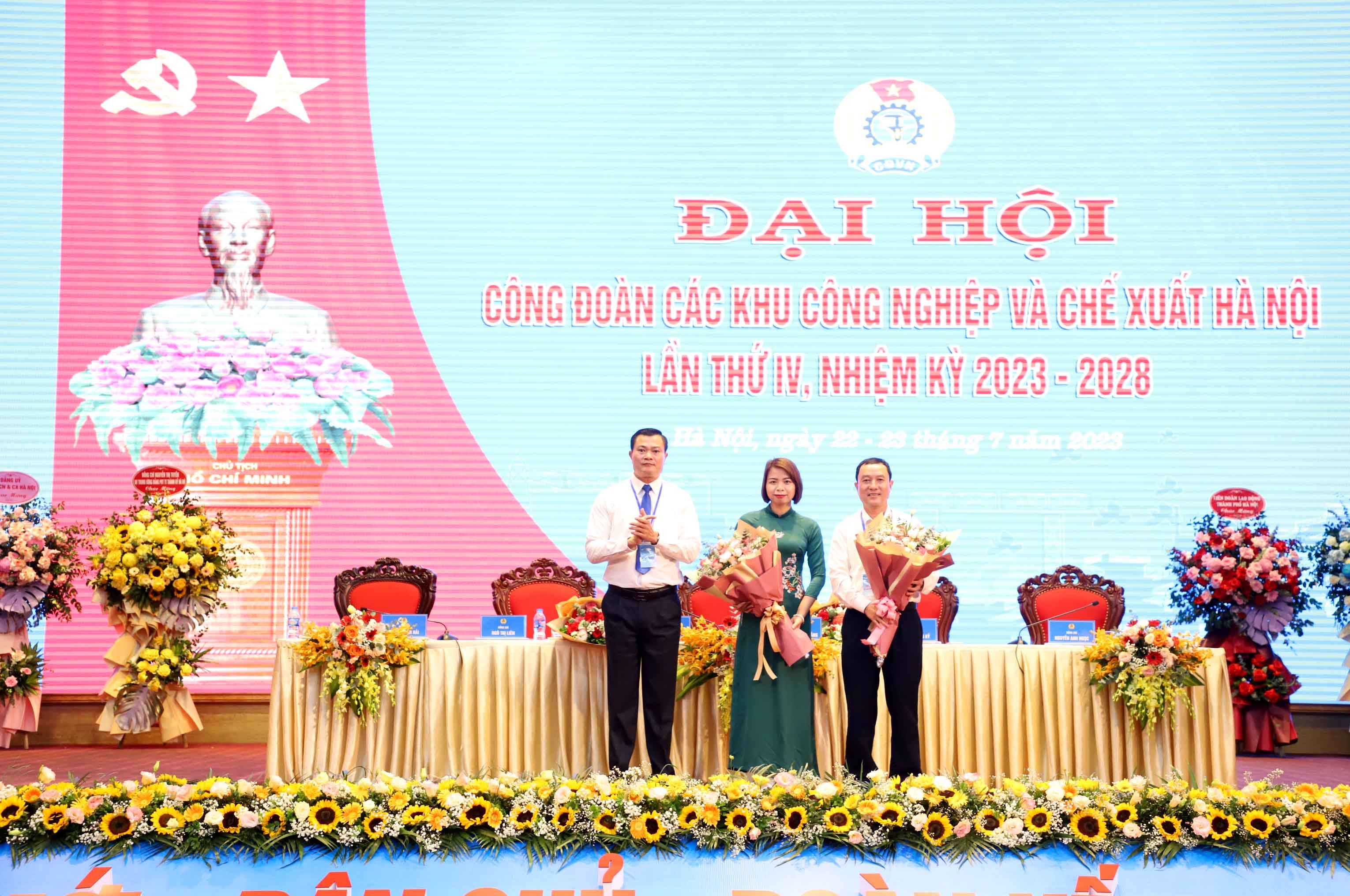 TRỰC TUYẾN: Toàn cảnh Đại hội Công đoàn các Khu công nghiệp và chế xuất Hà Nội lần thứ IV