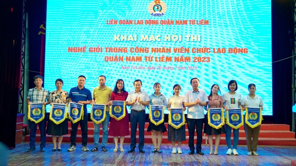 Sôi nổi “Hội thi nghề giỏi trong CNVCLĐ quận Nam Từ Liêm năm 2023”