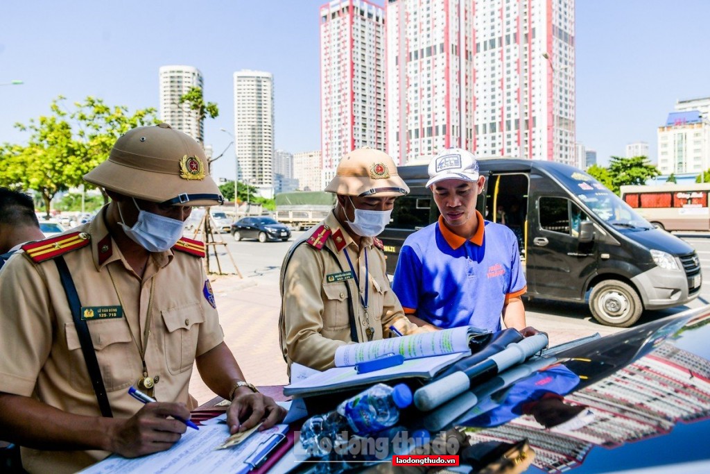 Hà Nội: Cảnh sát giao thông huy động 100% quân số ứng trực dịp lễ Quốc khánh