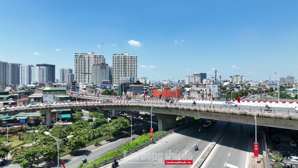 Cầu Vĩnh Tuy không còn là "điểm đen" ùn tắc trong giờ cao điểm