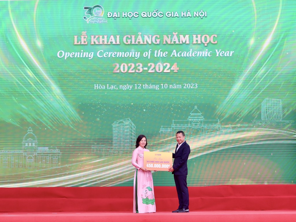 SHB tăng cường đồng hành, hỗ trợ sinh viên Đại học Quốc gia Hà Nội