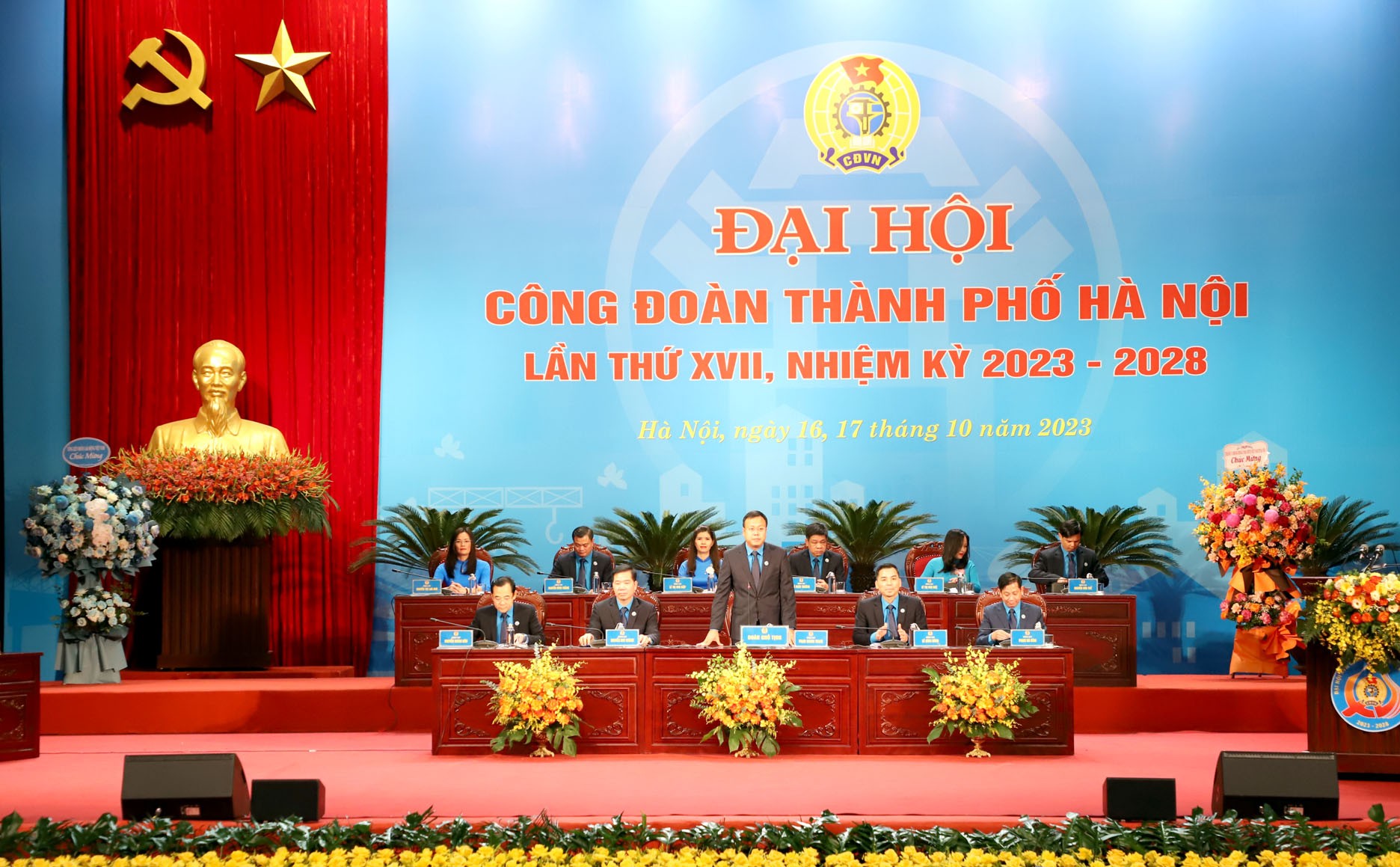 TRỰC TUYẾN: Ngày làm việc thứ nhất Đại hội Công đoàn thành phố Hà Nội lần thứ XVII