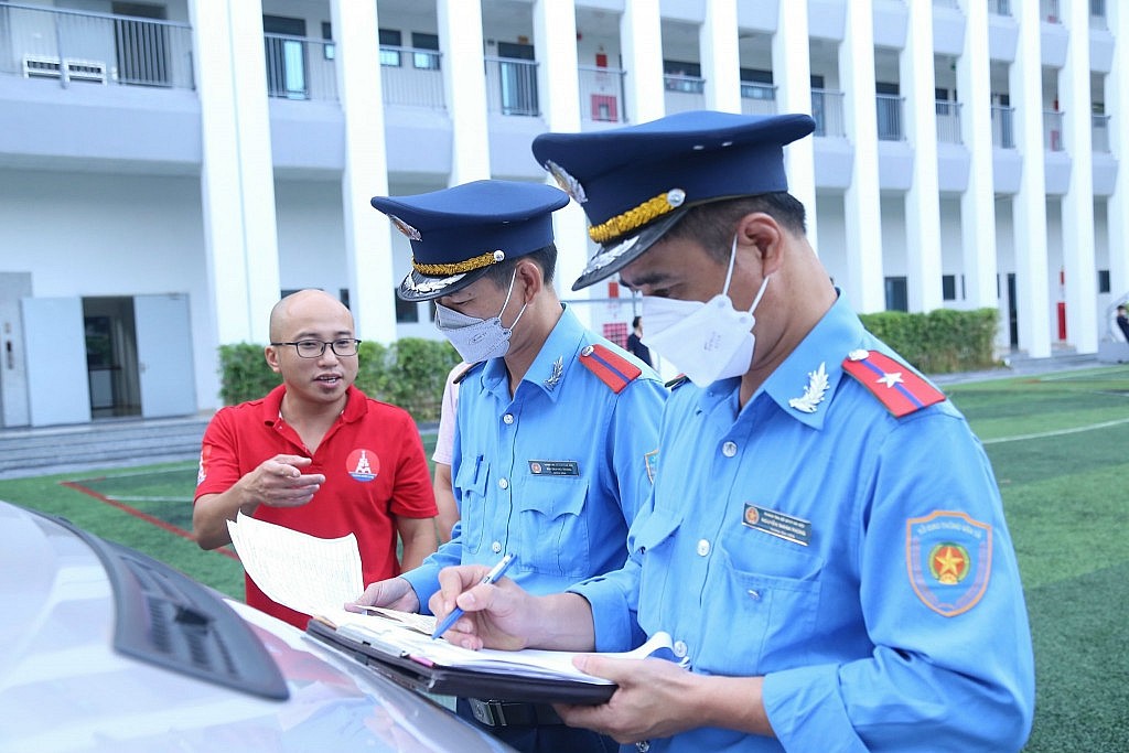 Bài cuối: Cần chuẩn hóa các quy định xe đưa đón học sinh