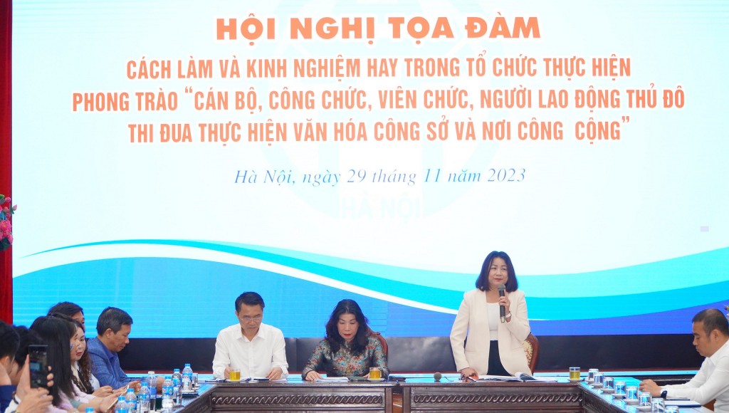 Nâng cao hiệu quả phong trào thi đua thực hiện văn hóa công sở và nơi công cộng