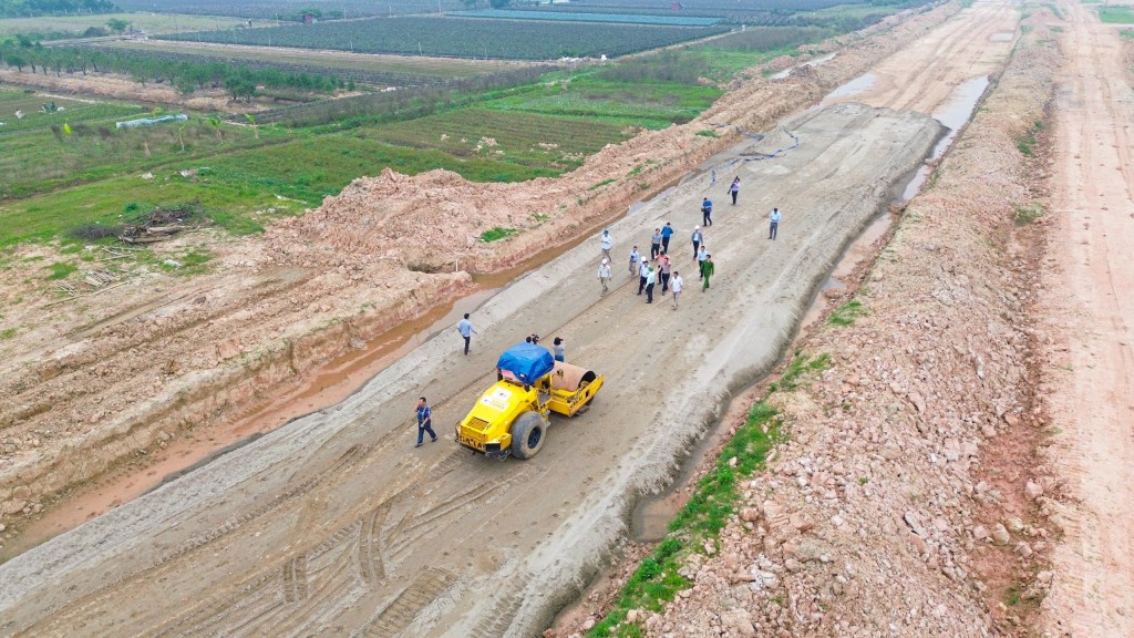 Đẩy nhanh tiến độ dự án Vành đai 4 chào mừng kỷ niệm 70 năm Ngày Giải phóng Thủ đô