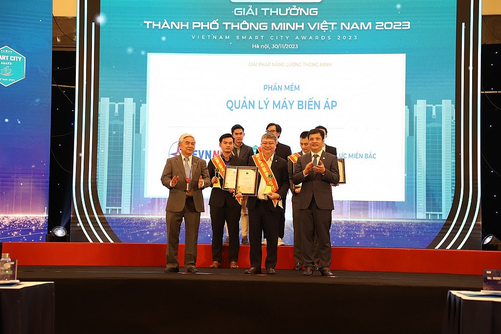 EVNNPC nhận giải thưởng Thành phố Thông minh Việt Nam 2023