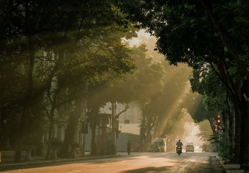 Khoảng lặng yêu thương