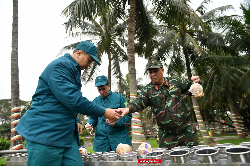 Cận cảnh trận địa pháo hoa trước giờ khai hỏa đón năm mới