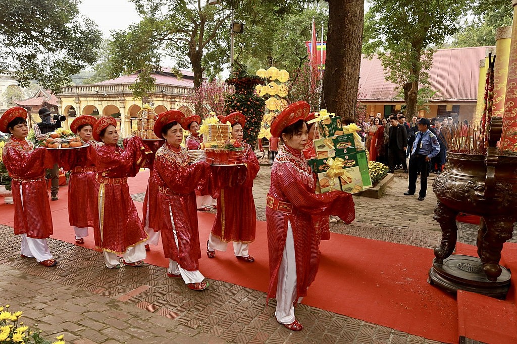 Dâng hương khai Xuân tại Hoàng thành Thăng Long