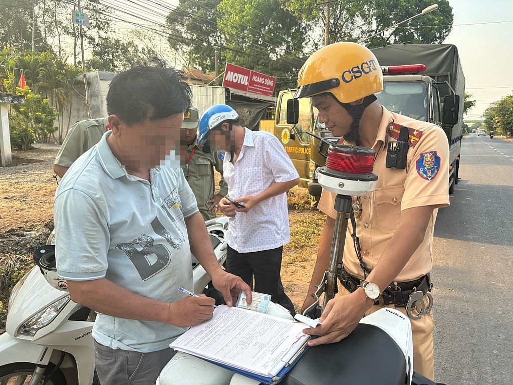 Bình Dương: Hơn 27.000 phương tiện vi phạm trật tự an toàn giao thông