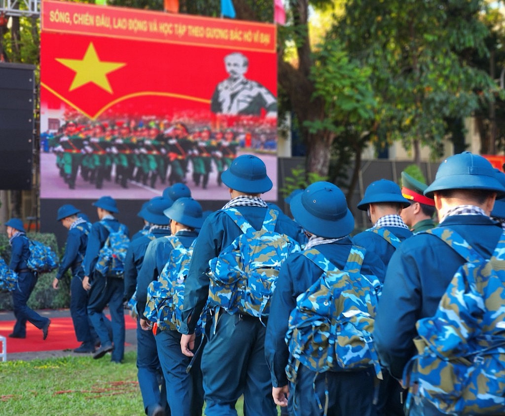 Nhiều điều mới lạ trong ngày đầu quân ngũ của các tân binh