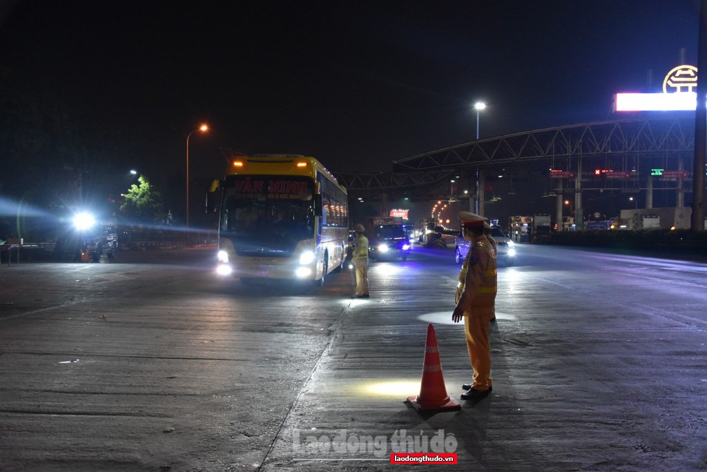 Phòng ngừa tai nạn giao thông trên cao tốc