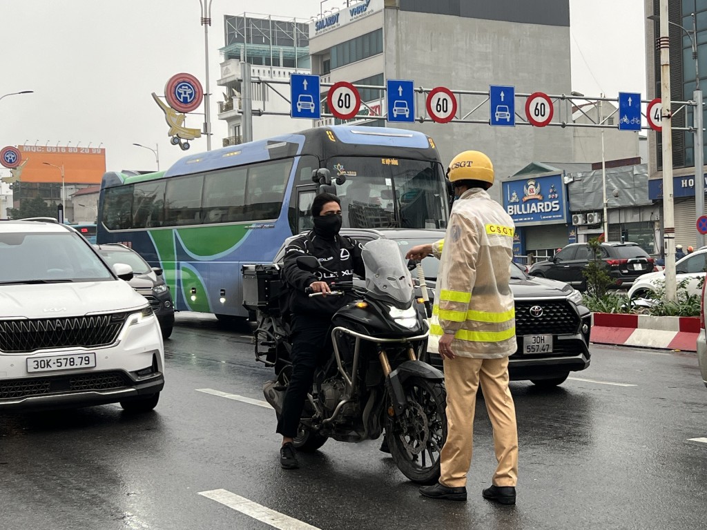 Hà Nội: Từng bước lập lại trật tự đô thị, kéo giảm ùn tắc giao thông