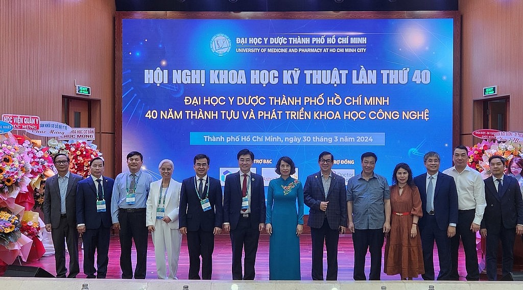 Thứ trưởng Bộ Y tế: Định hướng chủ yếu phát triển khoa học, công nghệ và đổi mới sáng tạo