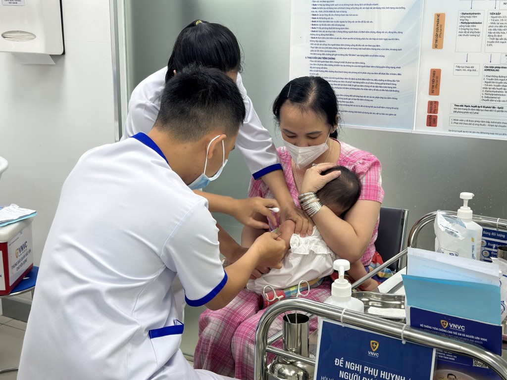 Chủ động phòng bệnh sởi, rubella