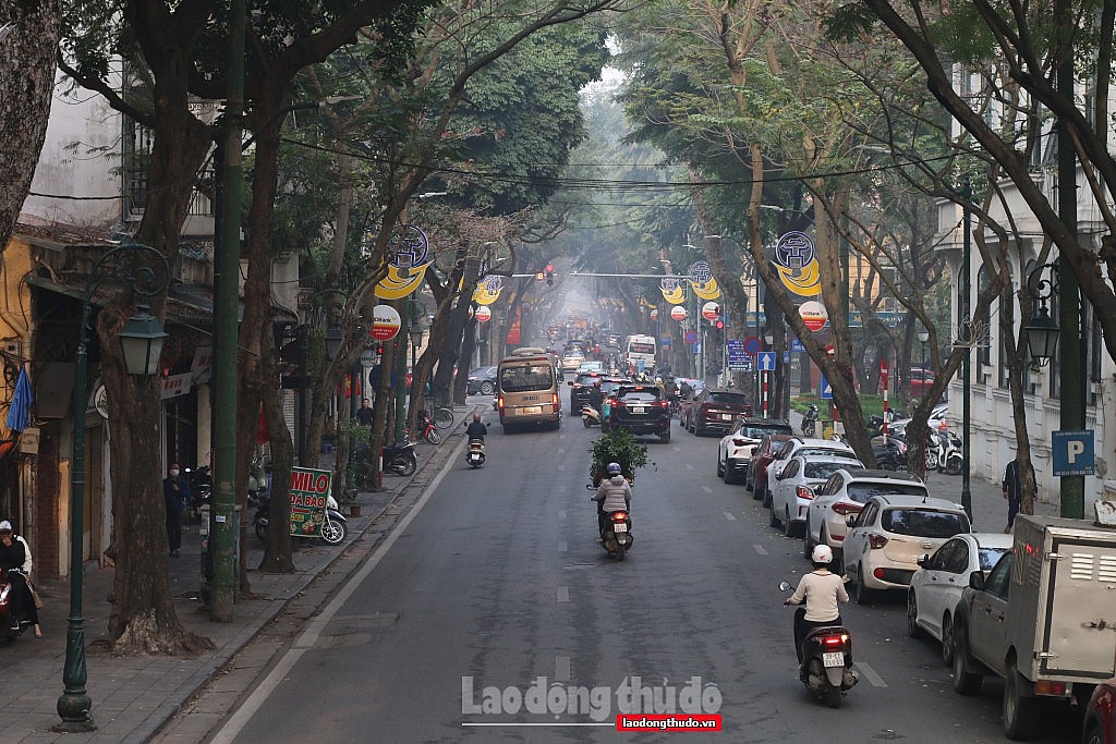 Thời tiết ngày 1/5: Hà Nội có mưa rào và dông vài nơi, nền nhiệt giảm mạnh