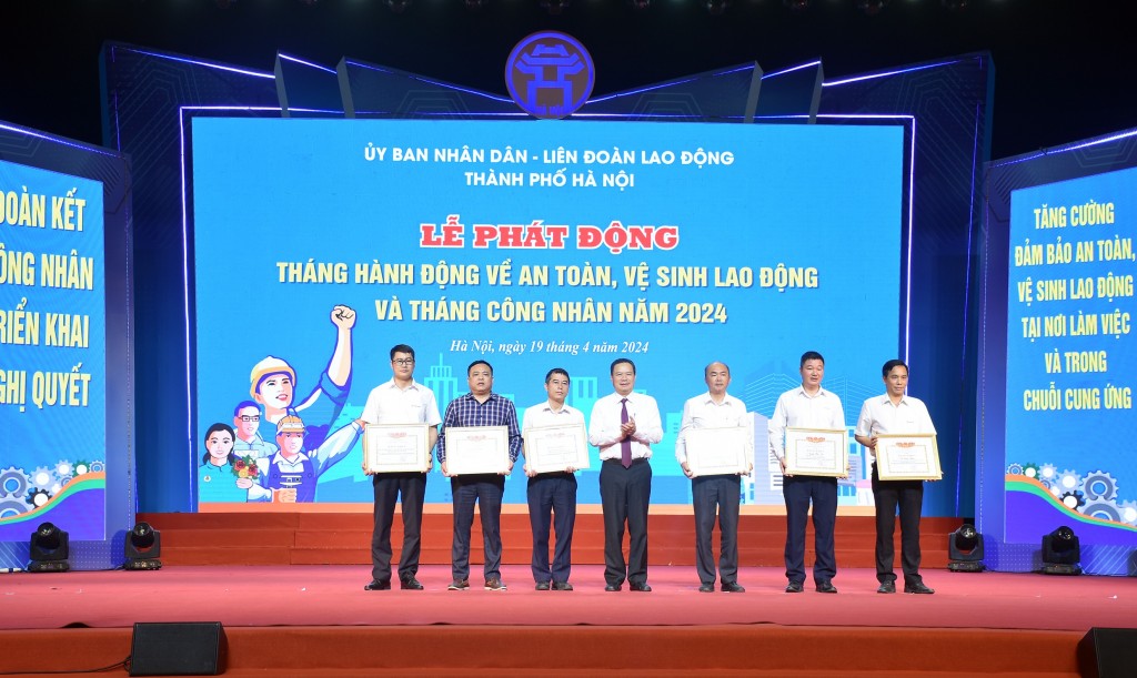 Nhiều hoạt động hướng về người game bài uy tín
 trong Tháng Công nhân, Tháng hành động về ATVSLĐ