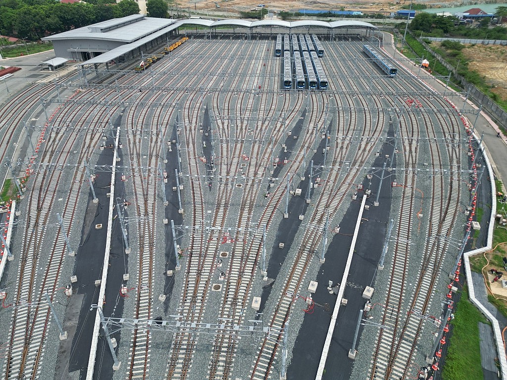 TP.HCM: Những hình ảnh nơi "đại bản doanh" điều khiển 17 đoàn tàu metro số 1