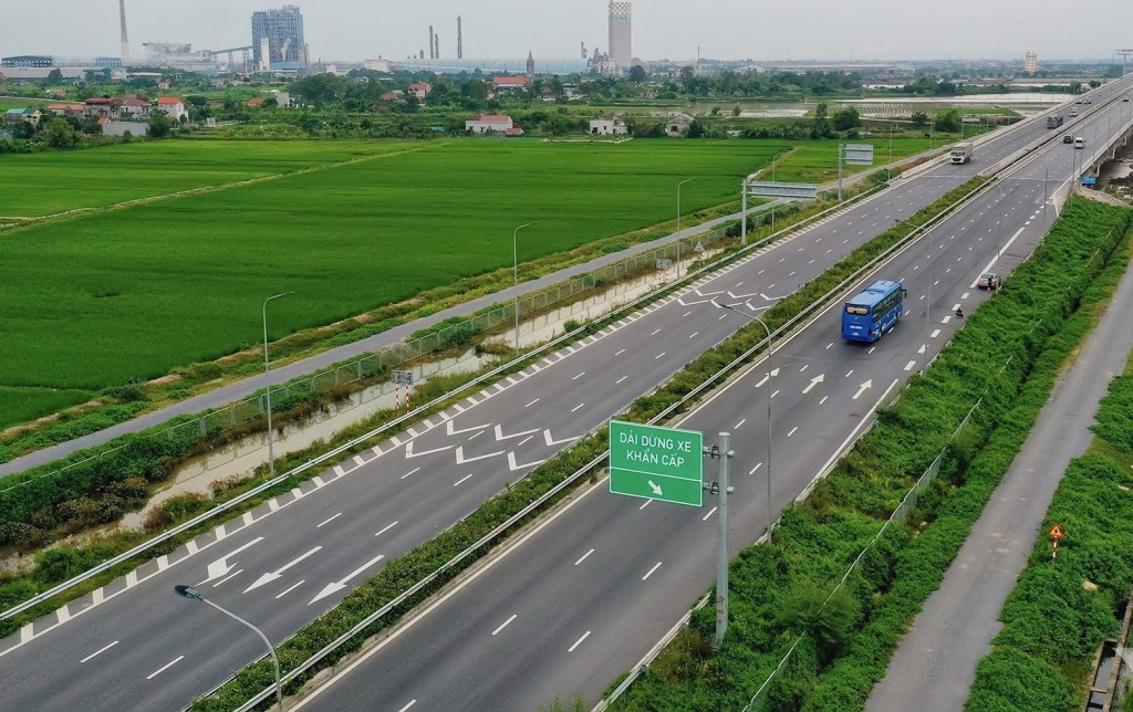 Kinh tế đang trên đà tăng tốc