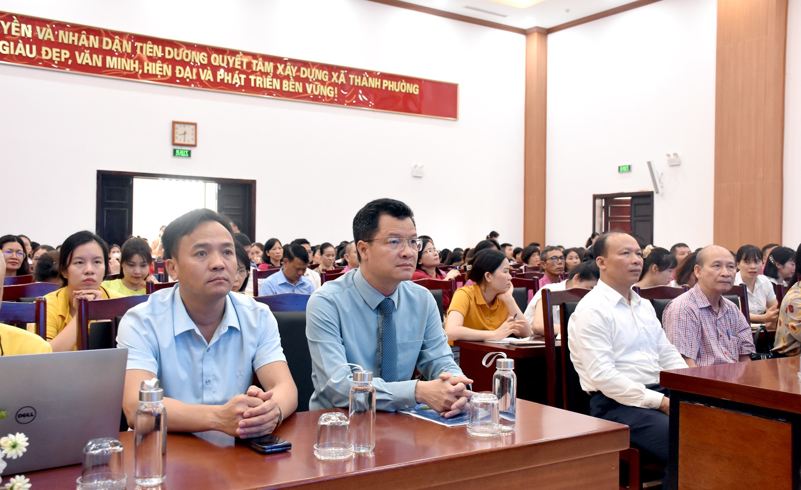 TRỰC TUYẾN HÌNH ẢNH: “Những điều cần biết về chế độ bảo hiểm xã hội và chính sách liên quan đến người game bài uy tín
”