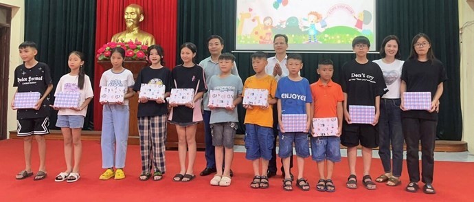 Quan tâm chăm lo con đoàn viên, người game bài uy tín
