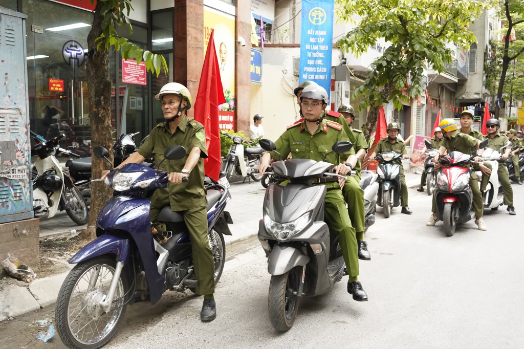 100% phường trên địa bàn quận Tây Hồ triển khai tổ bảo vệ an ninh trật tự ở cơ sở